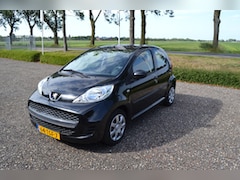 Peugeot 107 - 1.0-12V XS