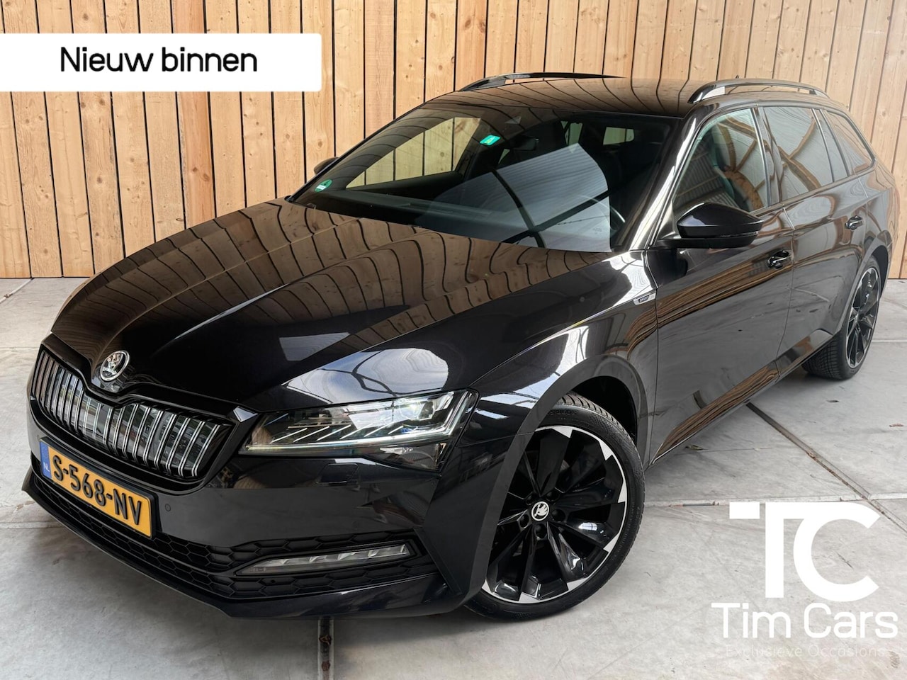 Skoda Superb Combi - 1.4 TSI iV Sportline Business Automaat | Achteruitrijcamera | Cruise & climate control | E - AutoWereld.nl