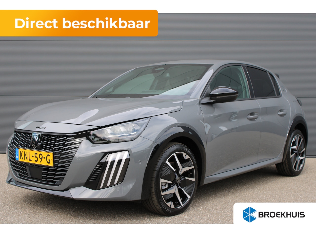 Peugeot 208 - GT | 17’’ lichtmetalen velgen ‘YANAKA’, afgewerkt in zwart Orbital met glanzende mat, en v - AutoWereld.nl