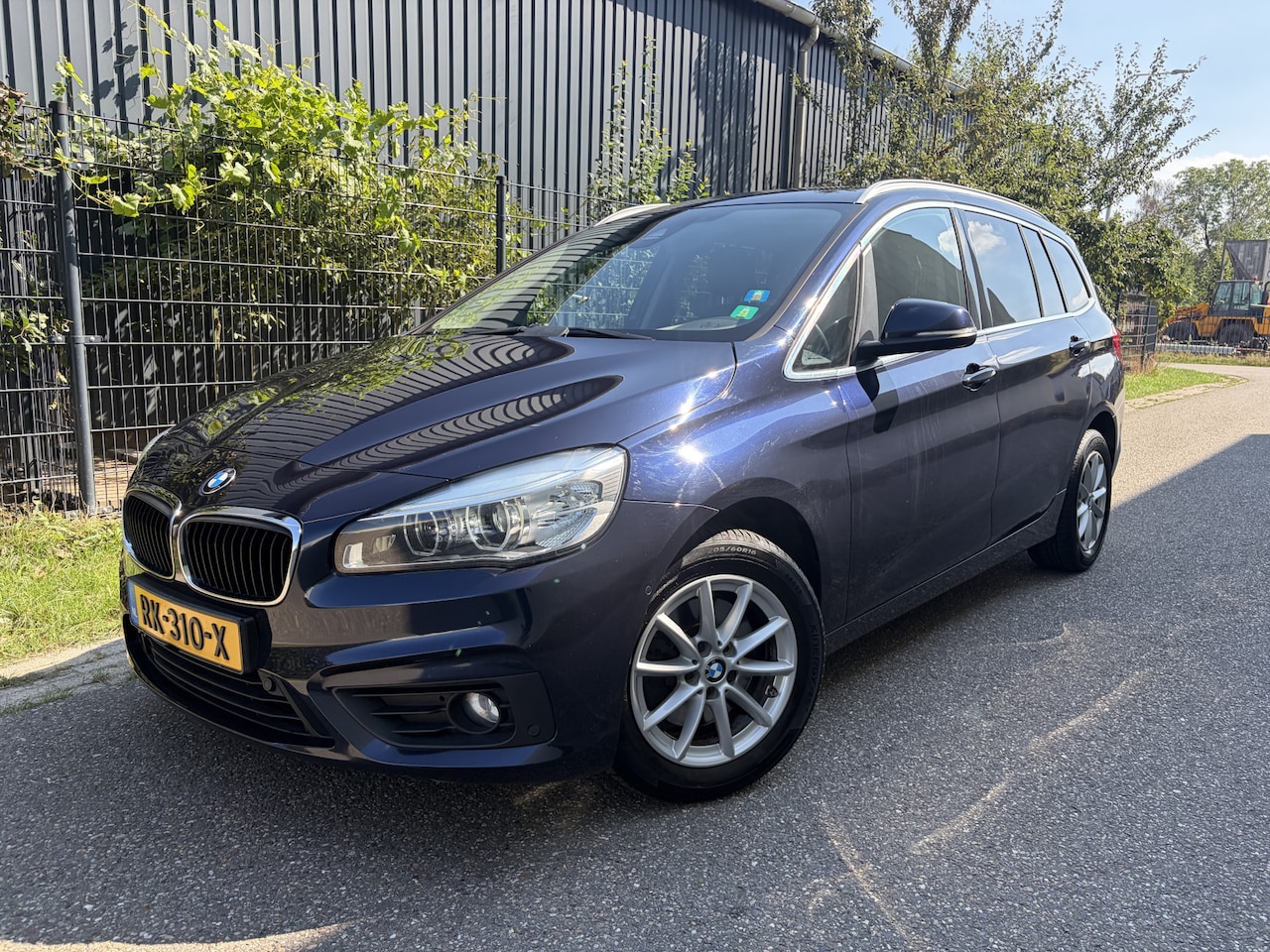 BMW 2-serie Gran Tourer - 218i Luxury / NAVI / LEER / CRUISE / TREKHAAK / AIRCO / 158dkm! - AutoWereld.nl