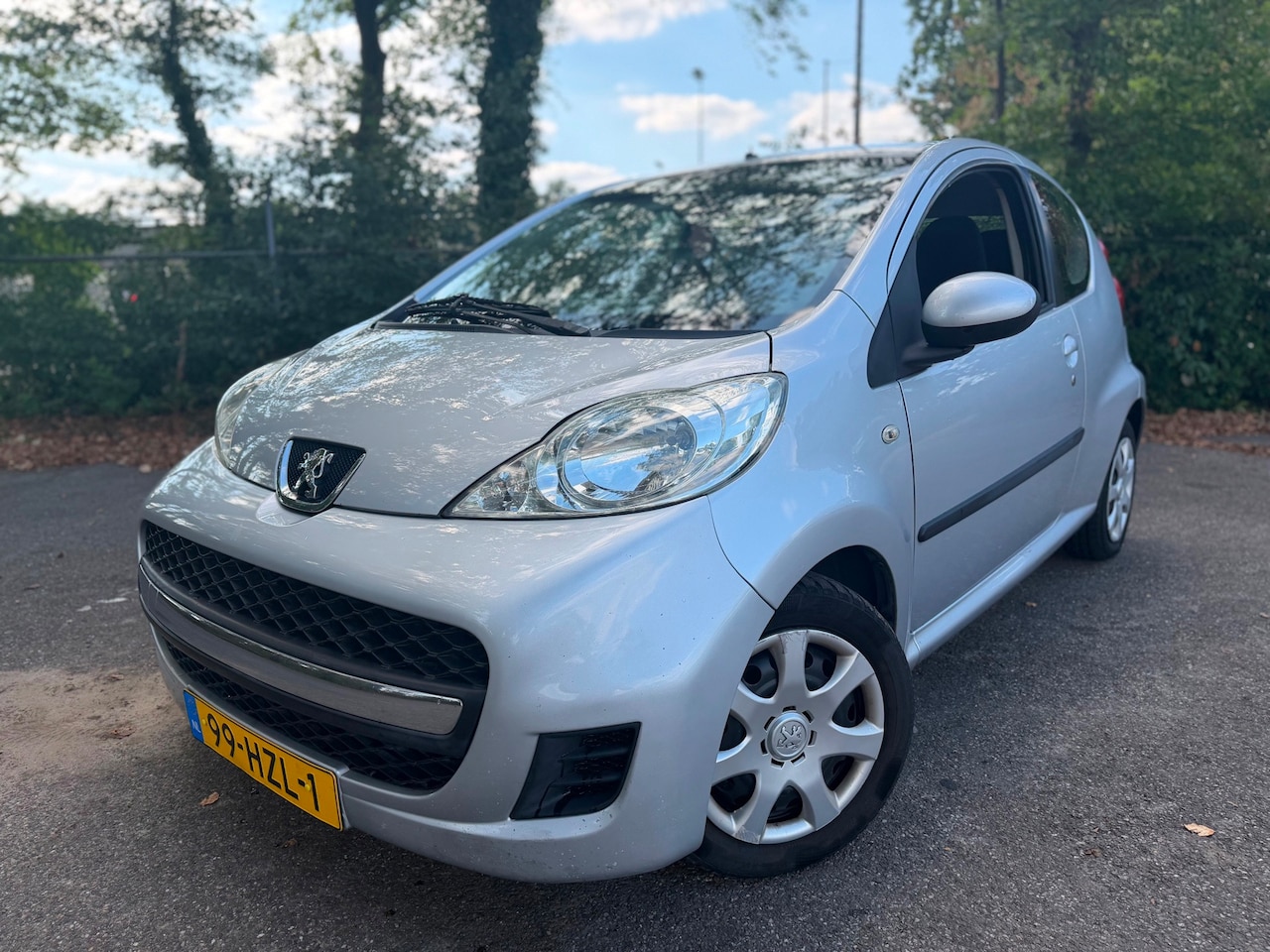 Peugeot 107 - 1.0-12V Sublime AIRCO APK INRUILKOOPJE !!! - AutoWereld.nl