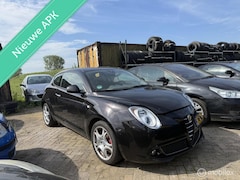 Alfa Romeo MiTo - 1.4 T Distinctive, BJ 2010, Schade linksvoor