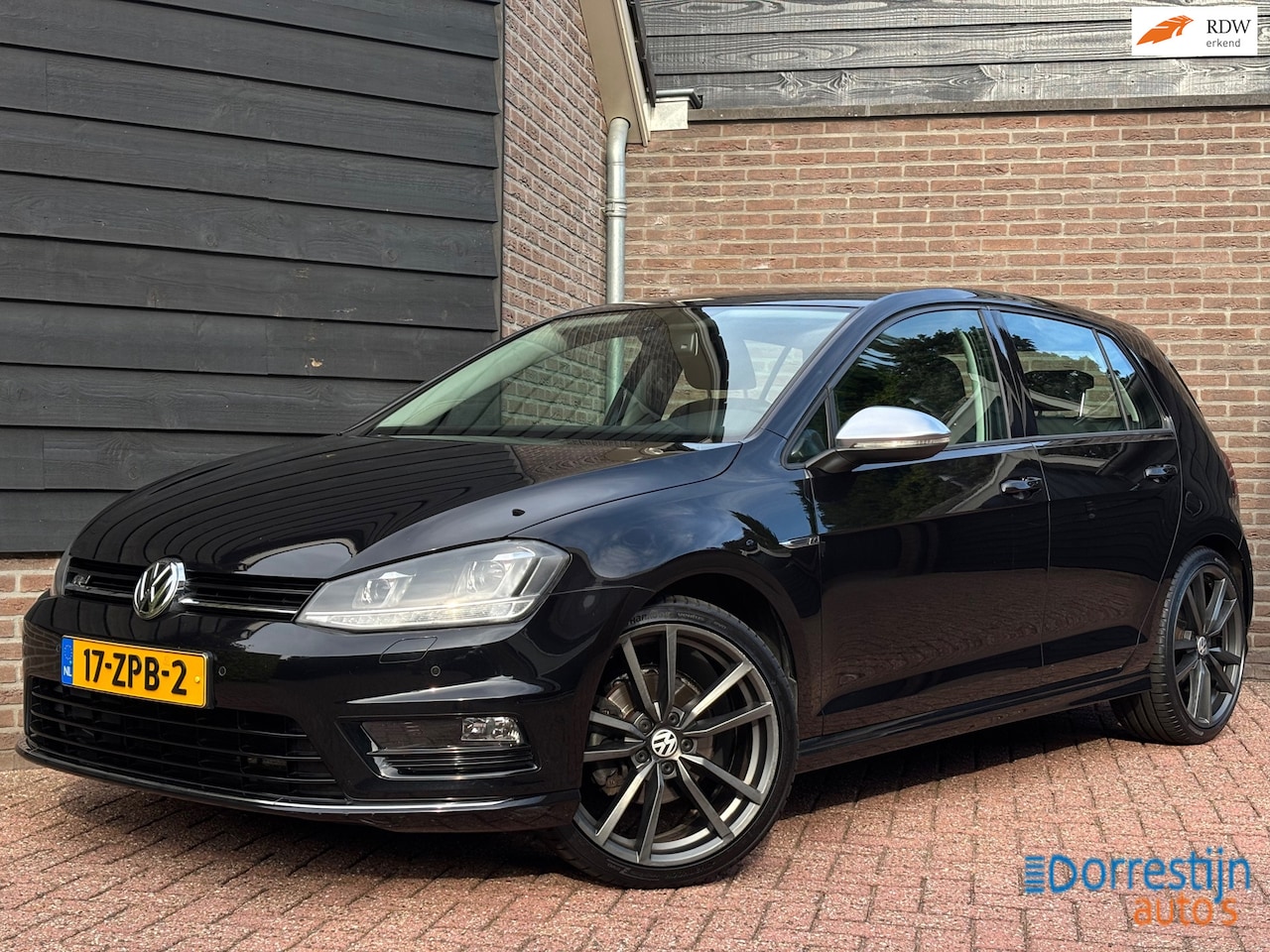 Volkswagen Golf - 1.4 TSI Comfortline | R-Line | Navi | 19inch | Led | PDC - AutoWereld.nl
