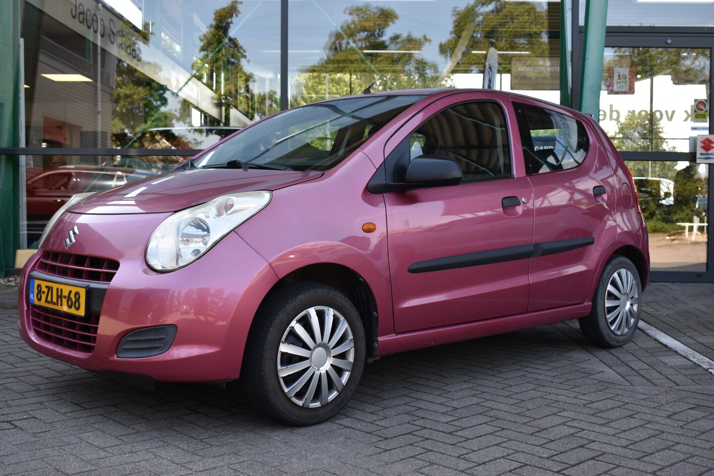 Suzuki Alto - 1.0 Comfort Plus Handgeschakeld 68pk - AutoWereld.nl