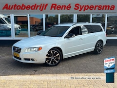 Volvo V70 - 2.5T Summum | Trekhaak | Stoelverwarming | Parkkeersensoren | Bluetooth | Cruise