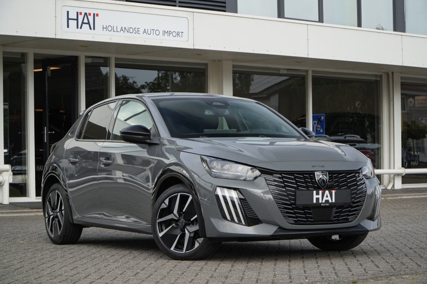 Peugeot 208 - 1.2 Hybrid 110 GT I 170 km !! I Automaat I Sportstoelen I - AutoWereld.nl