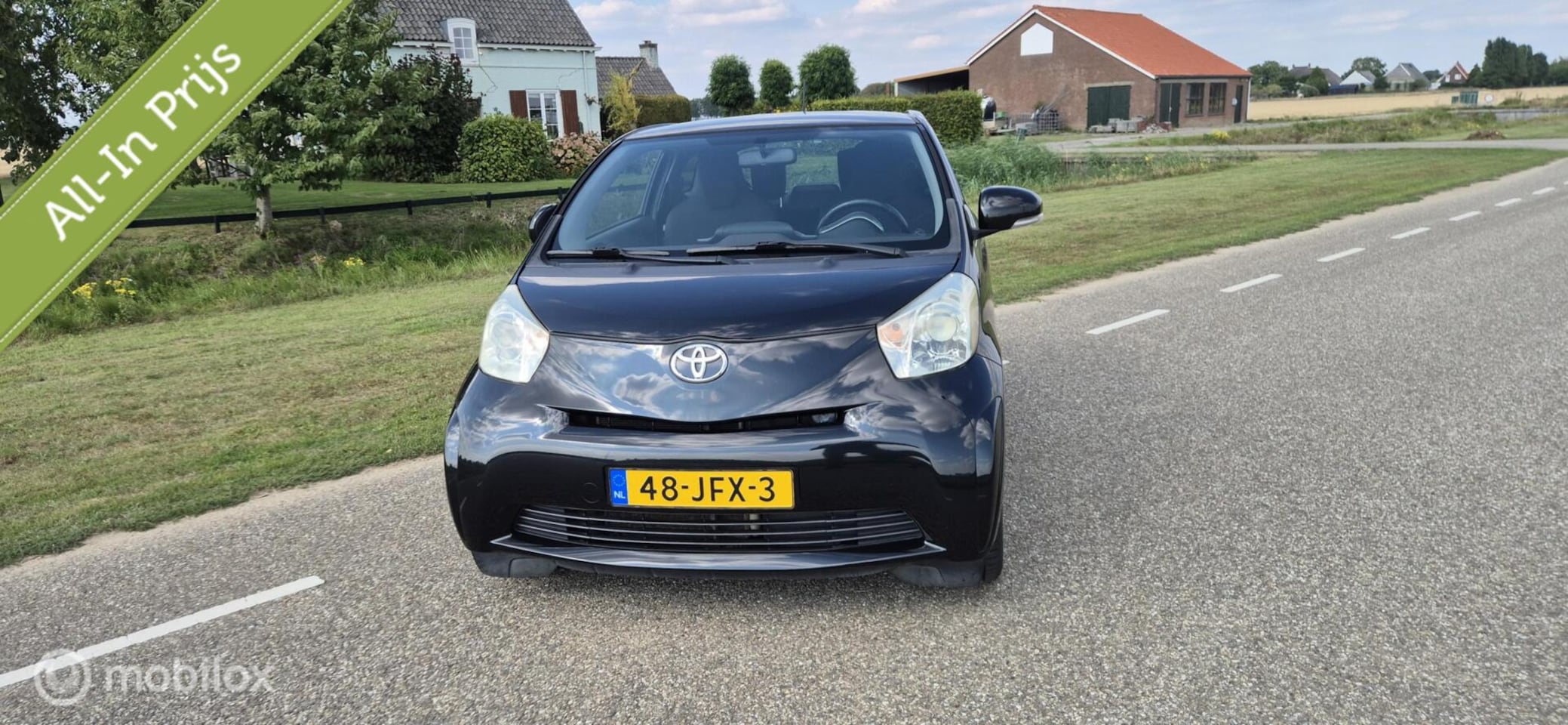 Toyota iQ - 1.0 VVTi Comfort grote beurt apk oktober 2027 - AutoWereld.nl