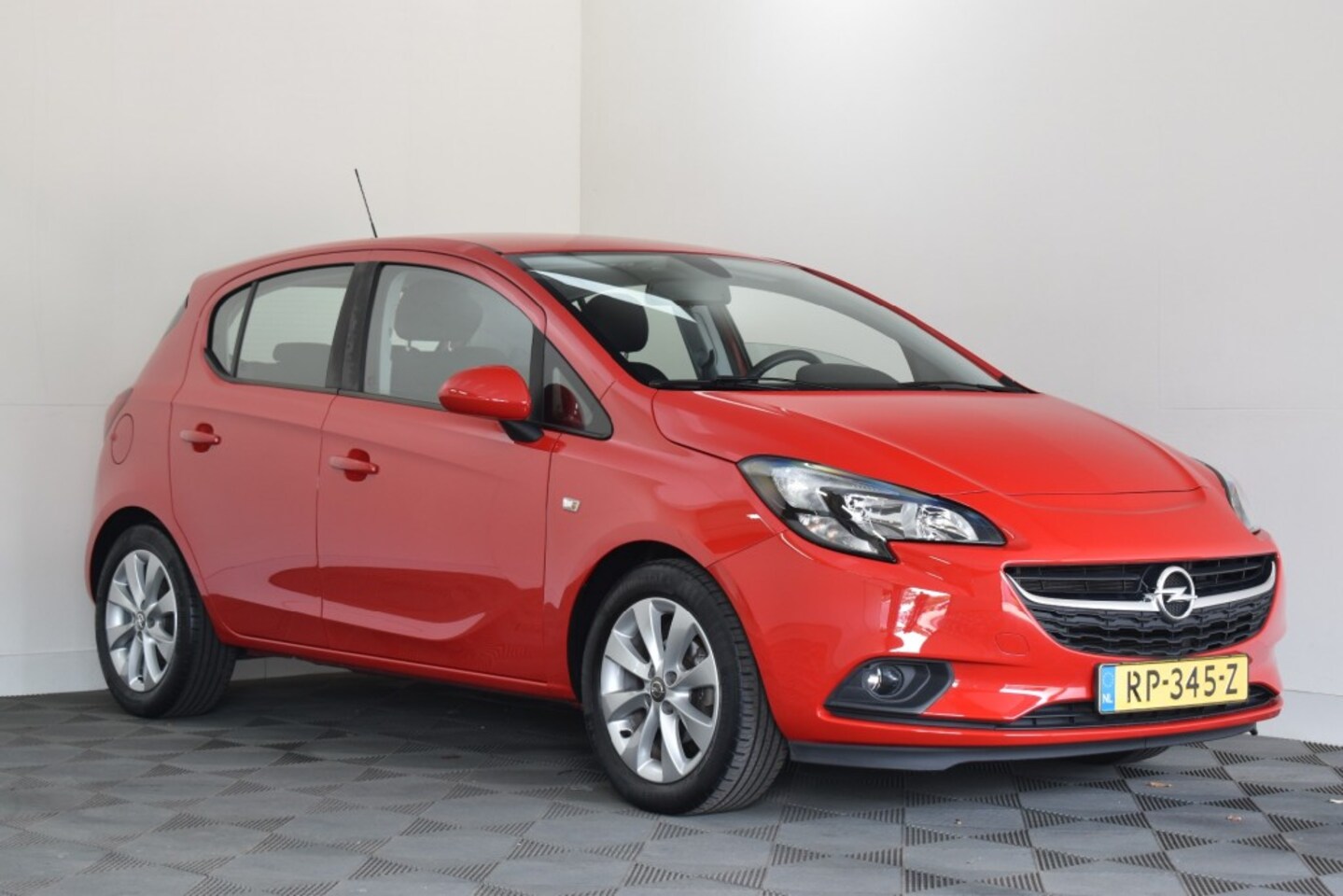 Opel Corsa-e - 1.4 90PK FAVOURITE - AutoWereld.nl