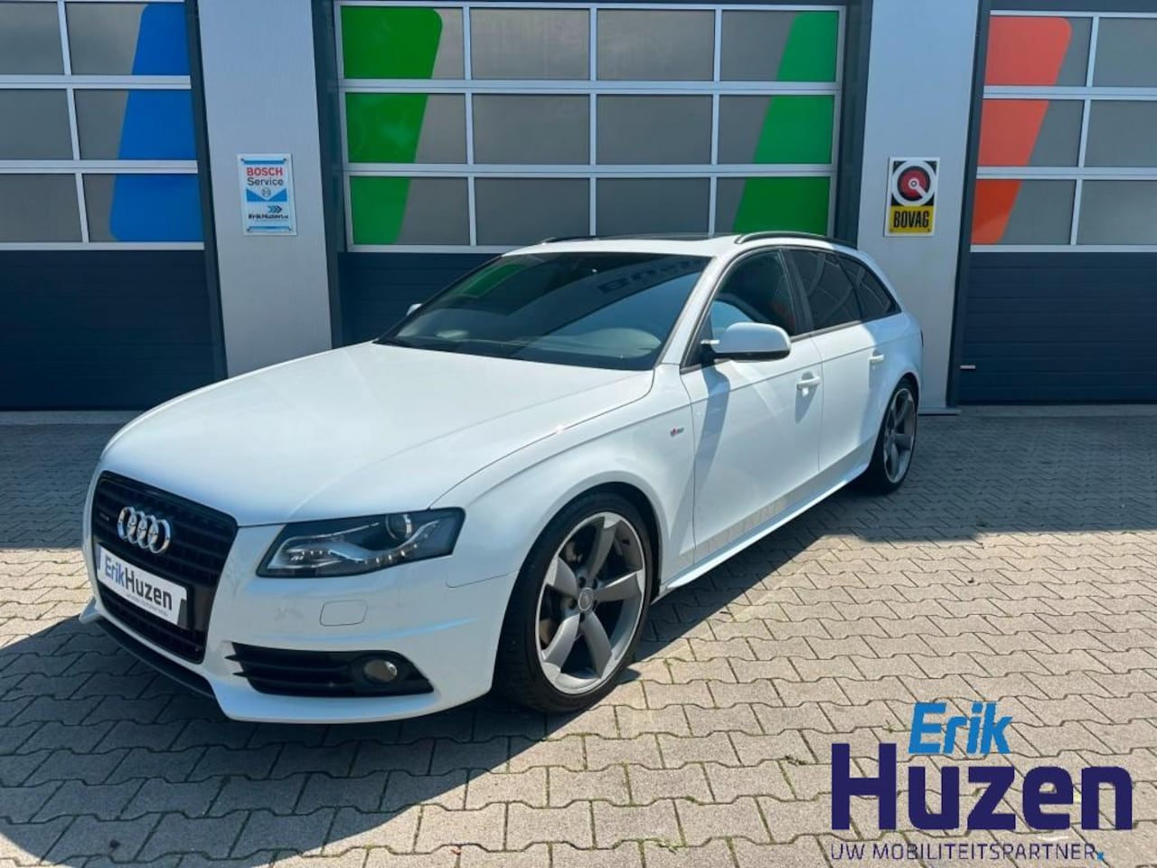 Audi A4 - 2.0 TFSI QUATTRO / DAB / Pano / Cruise / APK / Rijklaar! / Motorrevisie - AutoWereld.nl