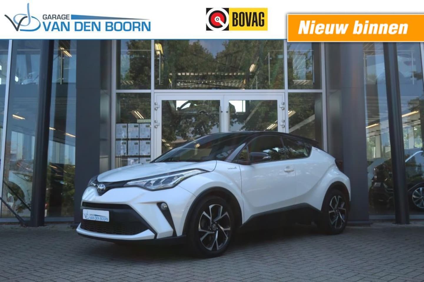 Toyota C-HR - 2.0 Hybrid, PDC 360, Stoel- Stuurverw, Keyless volledig, CarPlay/Android etc. - AutoWereld.nl