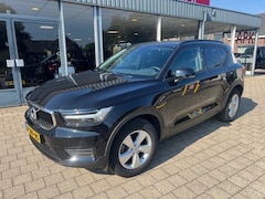 Volvo XC40 - 1.5 T2 MOMENT. CORE