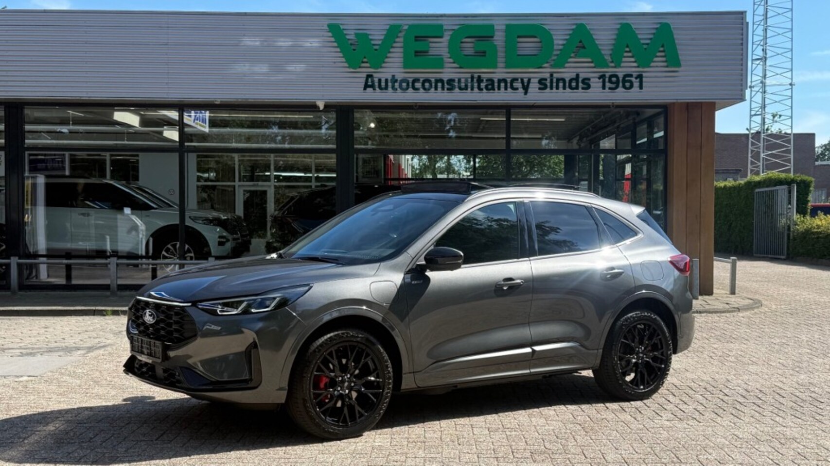 Ford Kuga - 2.5 PHEV ST-LINE X/ BLACK PACK FULL OPT. / Nieuwste model! Blue cruise mogelijk - AutoWereld.nl