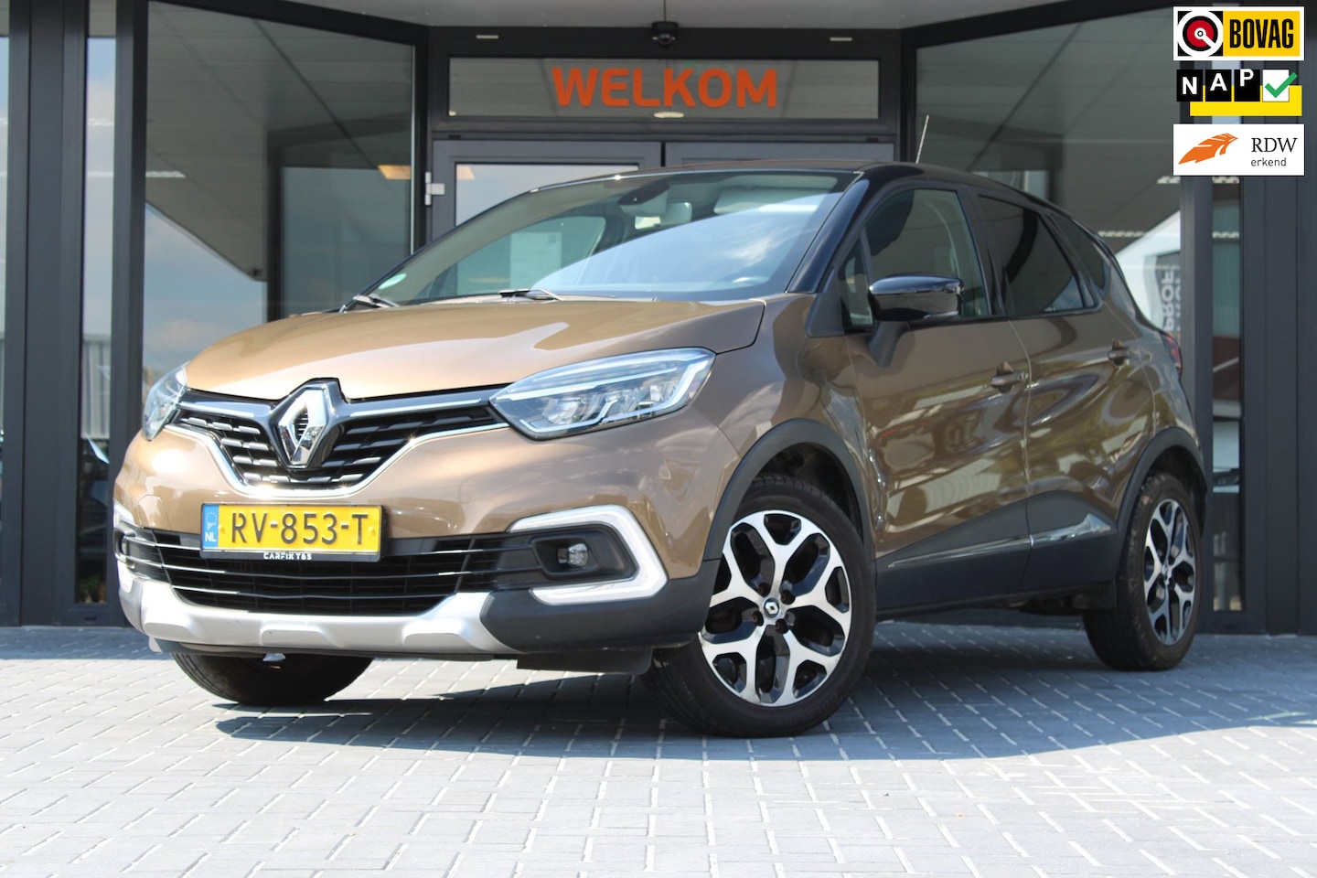 Renault Captur - 0.9 TCe Intens 0.9 TCe Intens, Parkeersensoren achter, Navigatie, Elektrische ramen, Cruise Control, - AutoWereld.nl