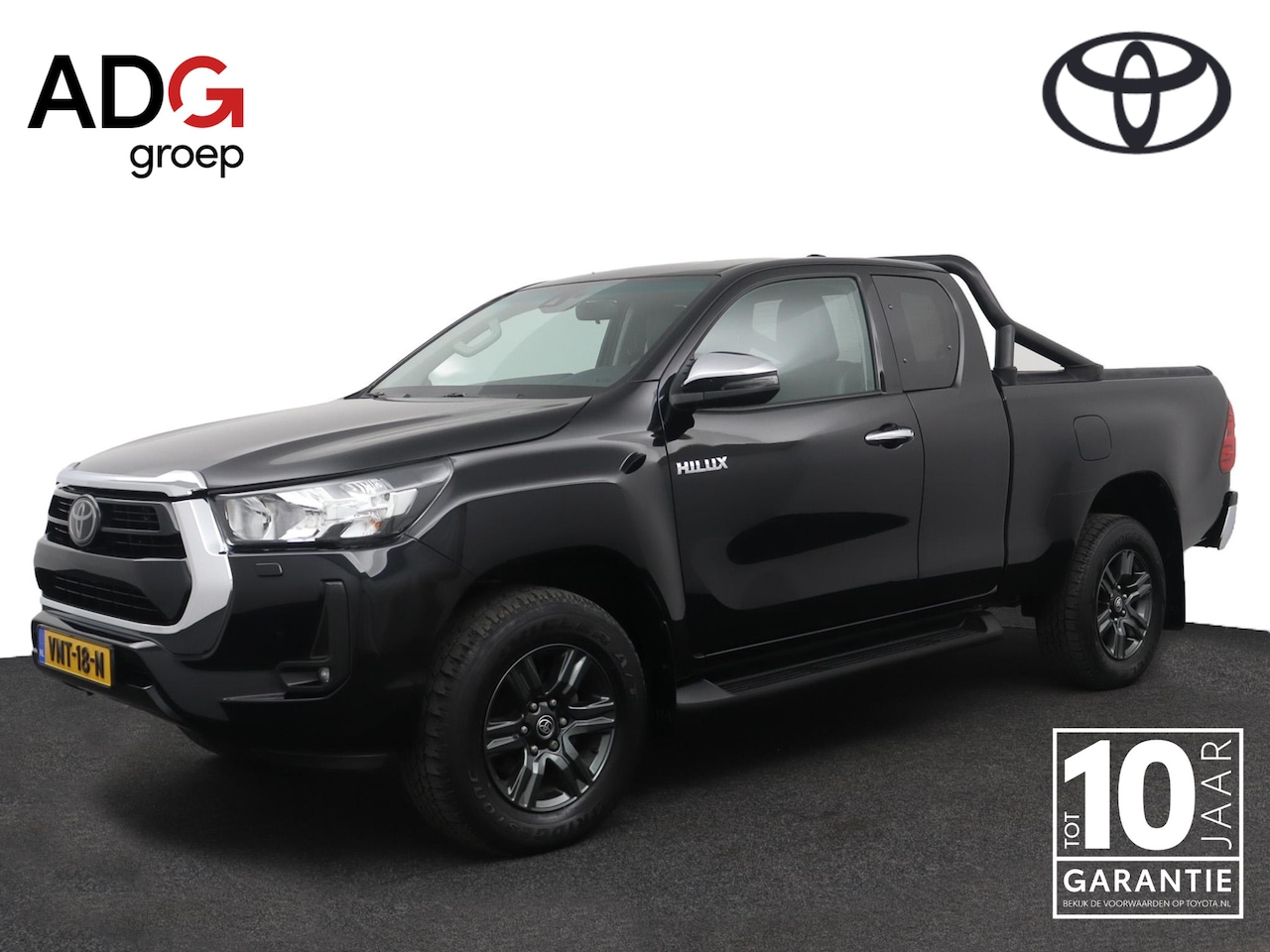 Toyota HiLux - 2.4 D-4D Xtra Cab Professional | Stoelverwarming | Trekhaak | Parkeercamera | Roll-bar | - AutoWereld.nl