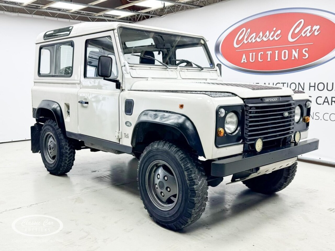 Land Rover Defender - 2.5 TDI 90 - ONLINE AUCTION - AutoWereld.nl