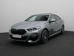 BMW 2-serie Gran Coupé - 220i M Sportpakket Pro | Premium Pack | Travel Pack | Achteruitrijcamera | Panoramadak | A