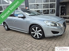 Volvo V60 - 2.4 D6 AWD Plug-In Hybrid SUMMUM