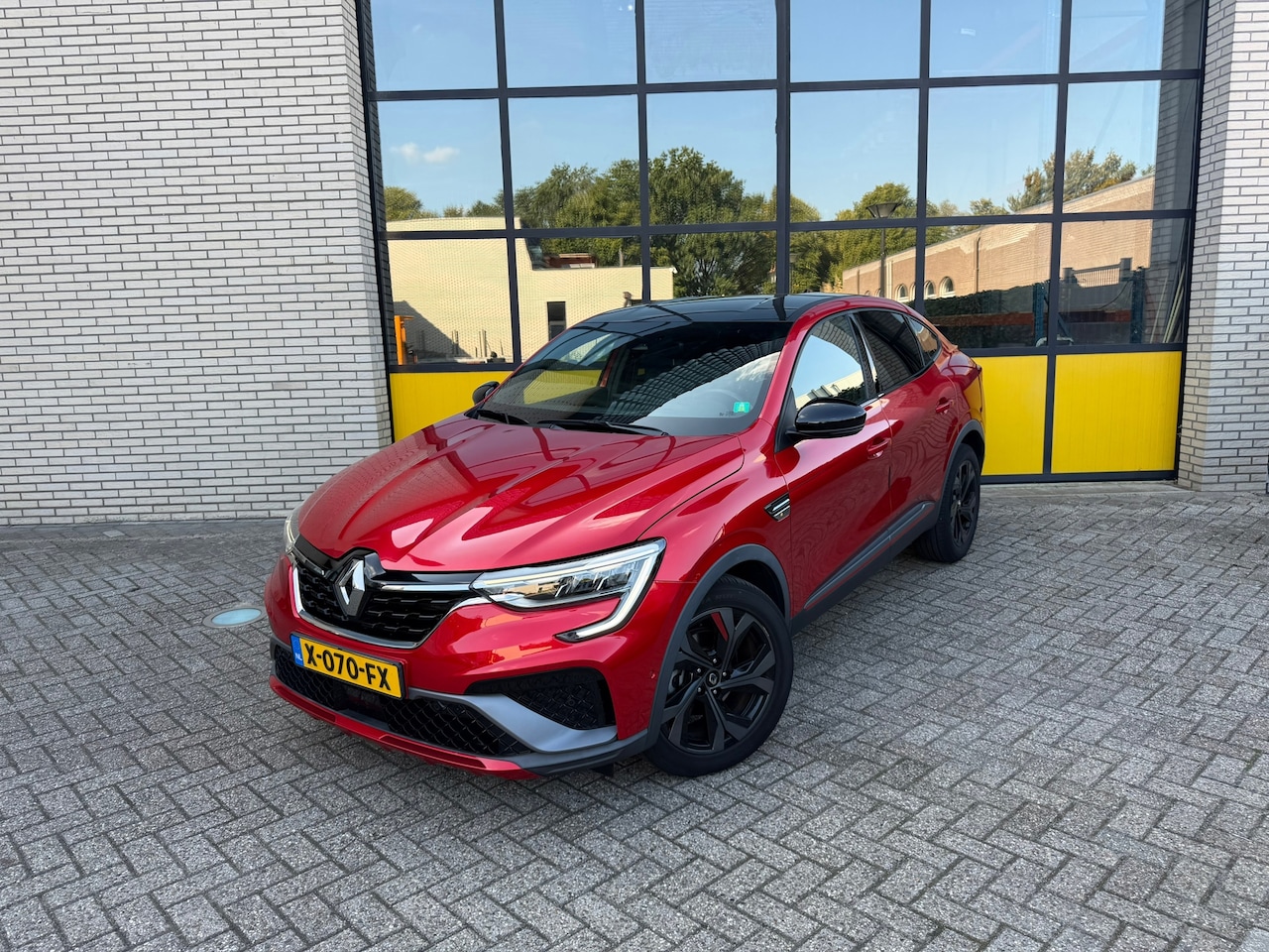 Renault Arkana - E-Tech Hybrid R.S. Line, Adaptieve Cruise, Leer & stoel en stuurwielverwarming - AutoWereld.nl