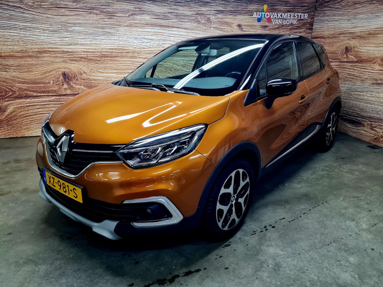 Renault Captur - TCe 130pk Intens Trekhaak Camera Cruise All-in prijs + 12 mnd garantie! - AutoWereld.nl