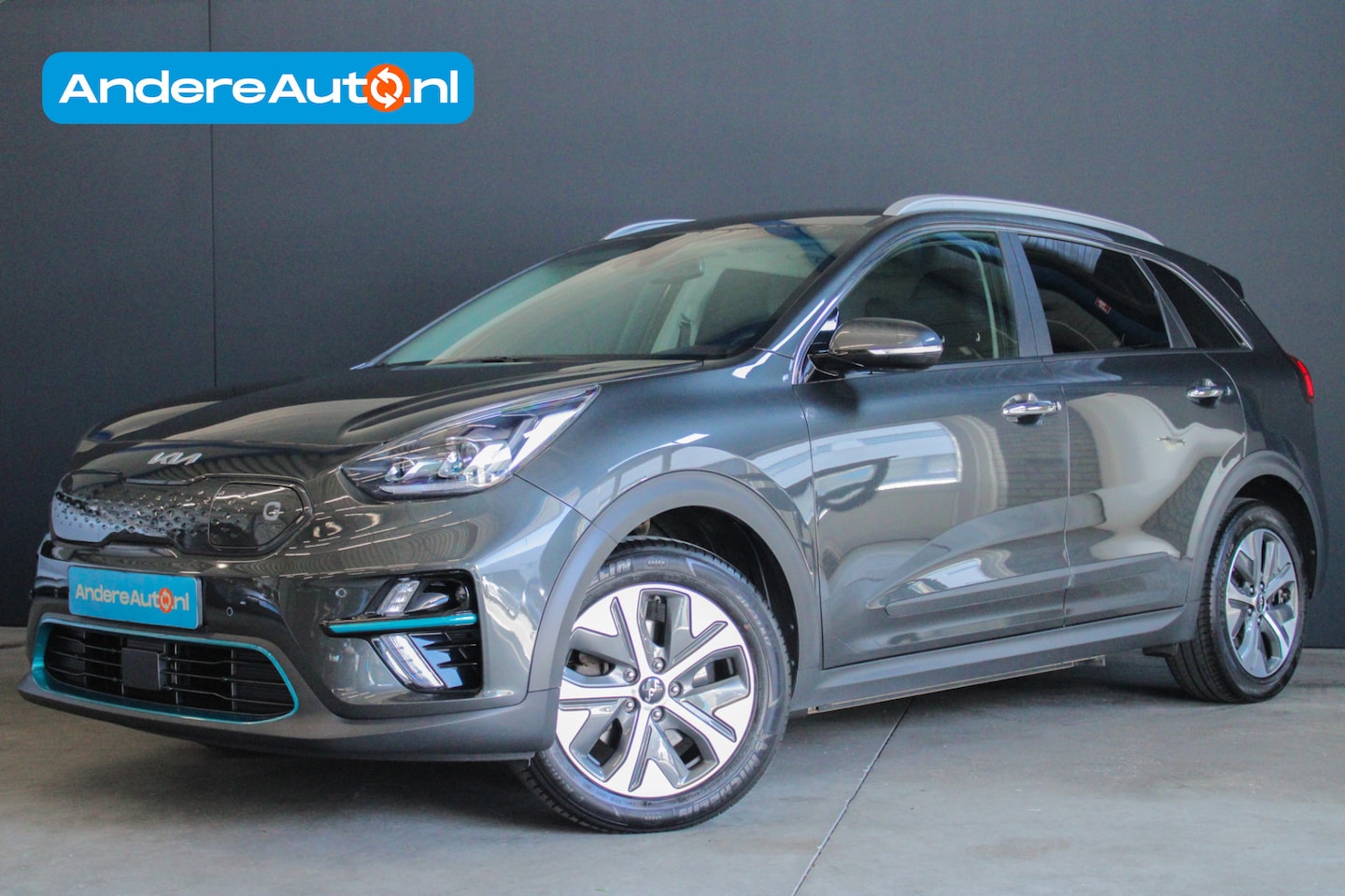 Kia e-Niro - ExecutiveLine 64 kWh |100% SoH|warmptepomp|trekhaak|dealer onderhouden|leder|elektrische s - AutoWereld.nl