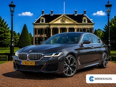 BMW 5-serie - 520i Business Edition Plus | NL-AUTO | 1E EIGENAAR | M-SPORT | CAMERA | CRUISE | STOELVERW