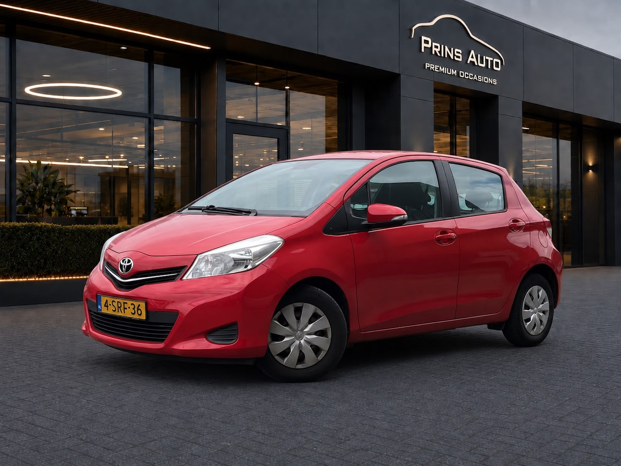 Toyota Yaris - 1.3 VVT-i Now DEALER ONDERHOUDEN | 17692 - AutoWereld.nl