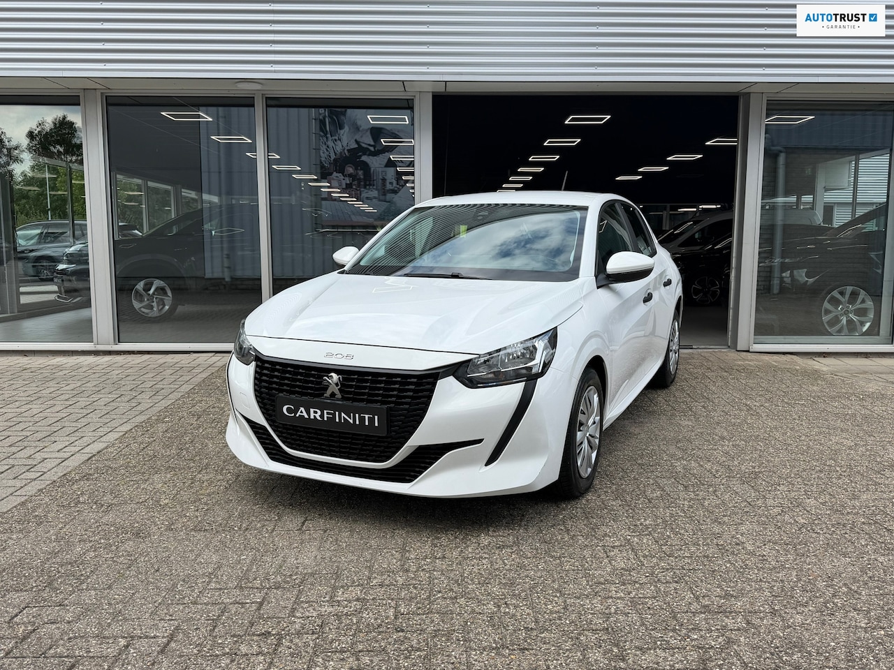Peugeot 208 - 1.2 PureTech Allure Pack | Navigatie | Airco | Cruise control. - AutoWereld.nl