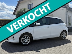 Toyota Yaris - 1.5 Full Hybrid / Bj:2013 / Automaat / Camera