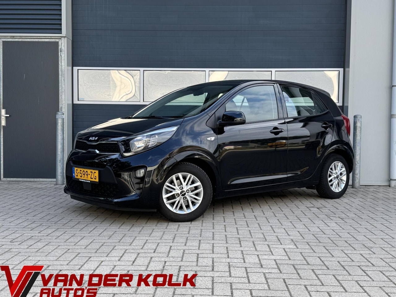 Kia Picanto - 1.0 DPi DynamicLine | Carplay | Camera | Cruise | Airco | Lichtmetaal - AutoWereld.nl