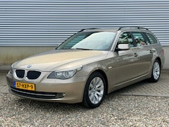 BMW 5-serie Touring - 520i Business Line Edition I Automaat [ leer, navi, ecc, lmv ]