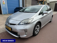 Toyota Prius - 1.8 Plug-in Dynamic Business 216.898km NAP Uitstekende auto met stoelverwarming. Boekjes z