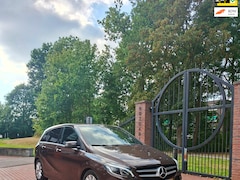 Mercedes-Benz B-klasse - 180 Automaat Xenon Camera Trekhaak