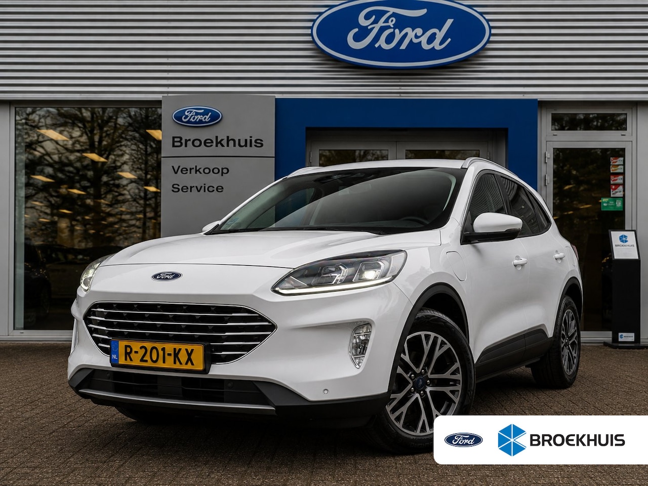 Ford Kuga - 2.5 PHEV Titanium | NL-AUTO! | 1E EIGENAAR! | CAMERA | WINTERPACK | CRUISE | LANE ASSIST | - AutoWereld.nl