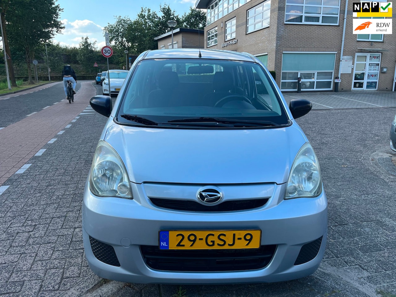 Daihatsu Cuore - 1.0 Trend 5 deurs zeer nette auto - AutoWereld.nl