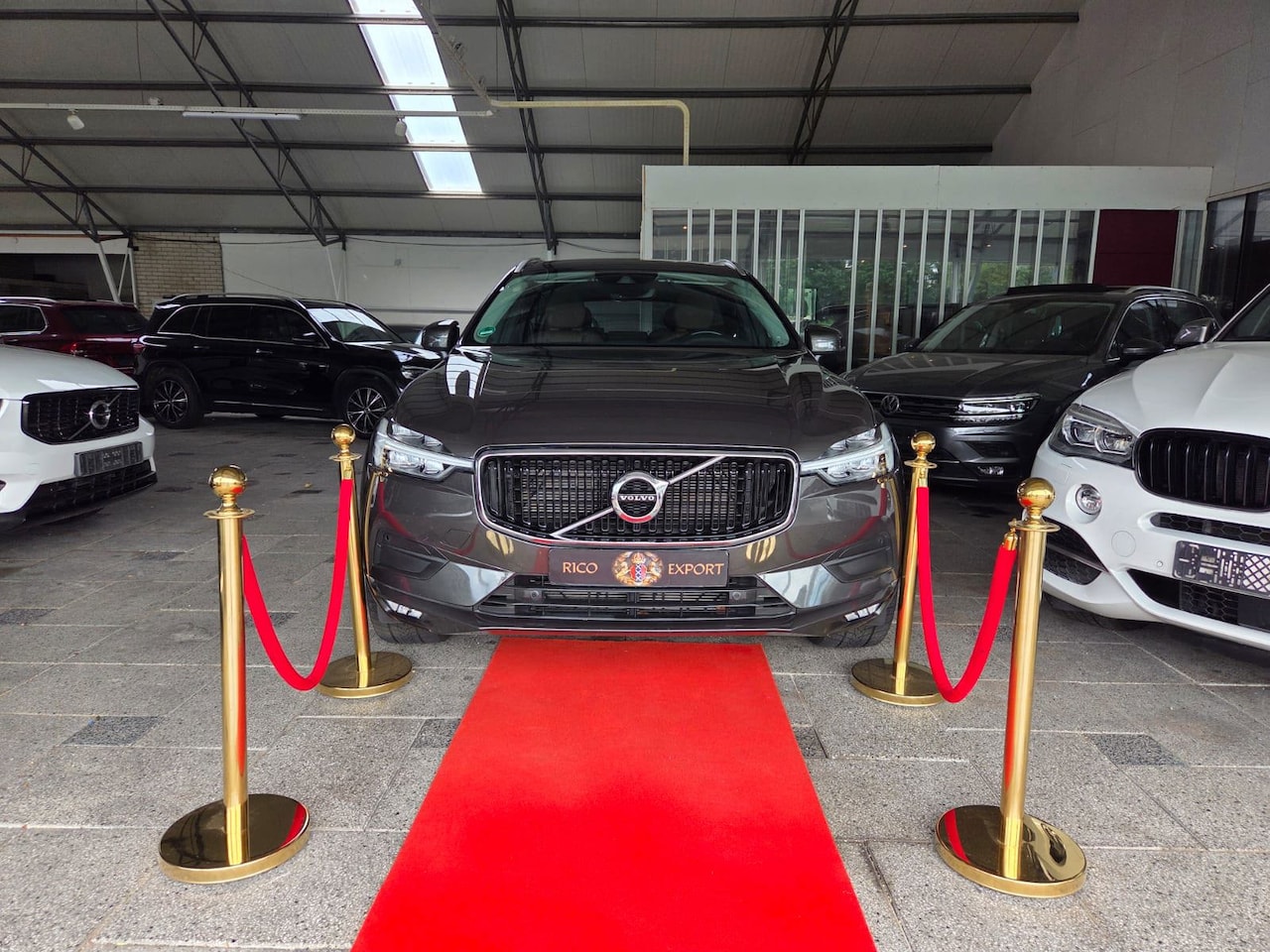 Volvo XC60 - 2.0 B4 AWD Inscription !! DIESEL HYBRIDE !! - AutoWereld.nl