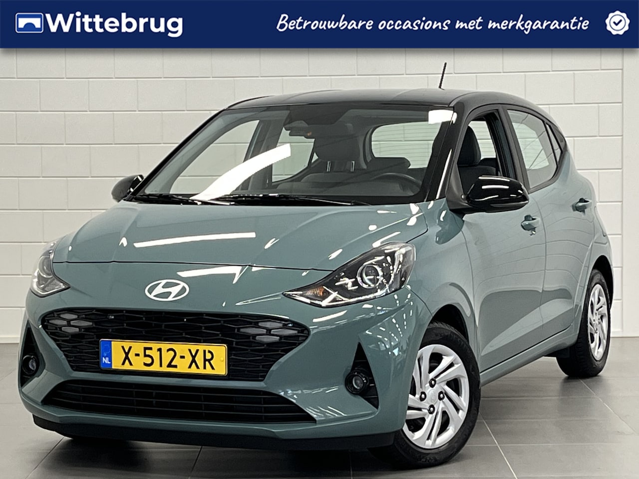 Hyundai i10 - 1.0 Premium NAVIGATIE | CLIMATE CONTROL | PARKEERCAMERA - AutoWereld.nl