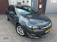 Opel Astra Sports Tourer - 1.4 Turbo Sport / Navi / Leder / Camera / PDC / 18inch / NAP / Clima / Cruise / Stoelverwa