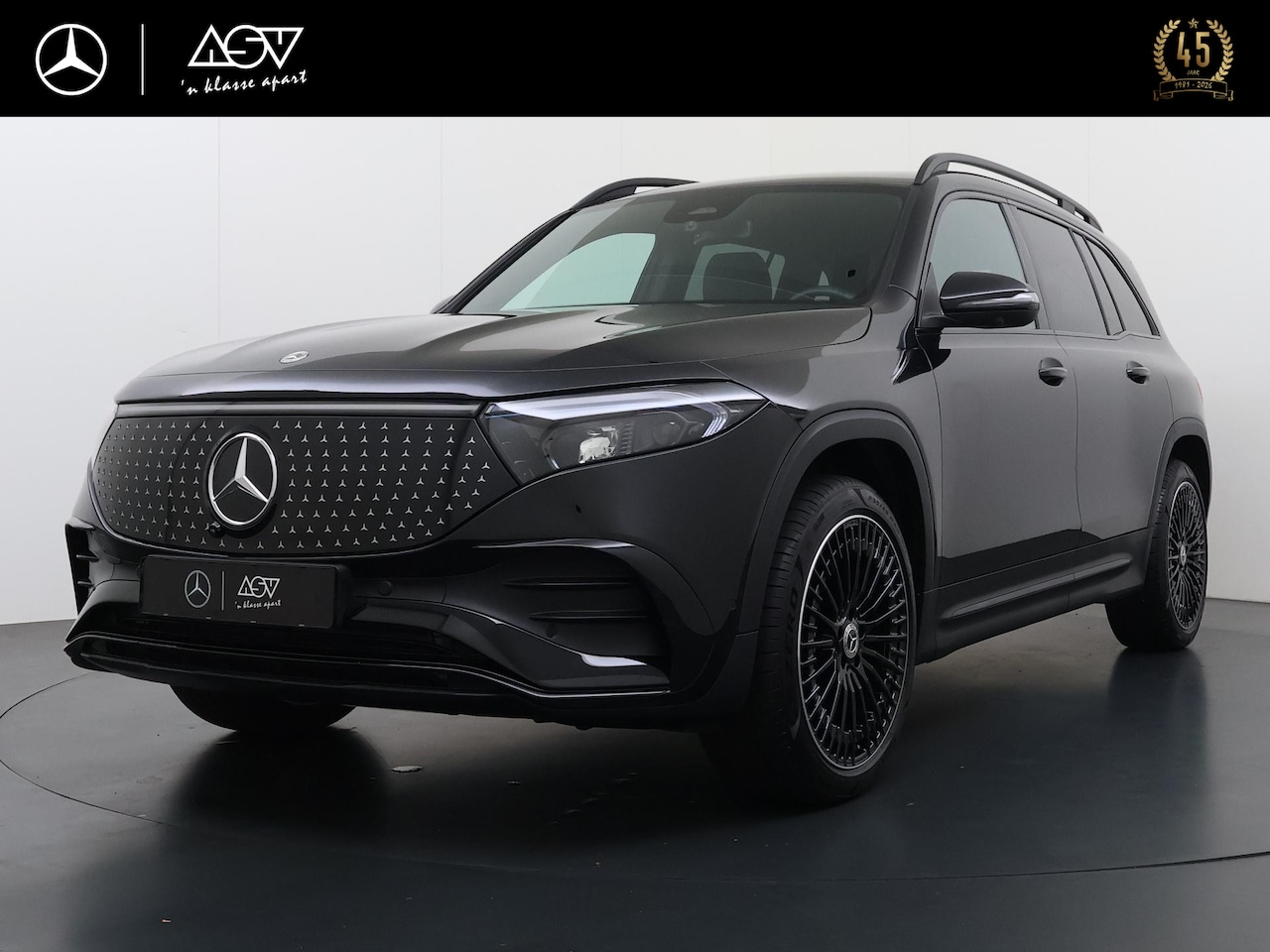 Mercedes-Benz EQB - 250+ Business Solution AMG | 20" AMG Velgen | Nightpakket | 360° Camera | Stuurwiel Verwar - AutoWereld.nl