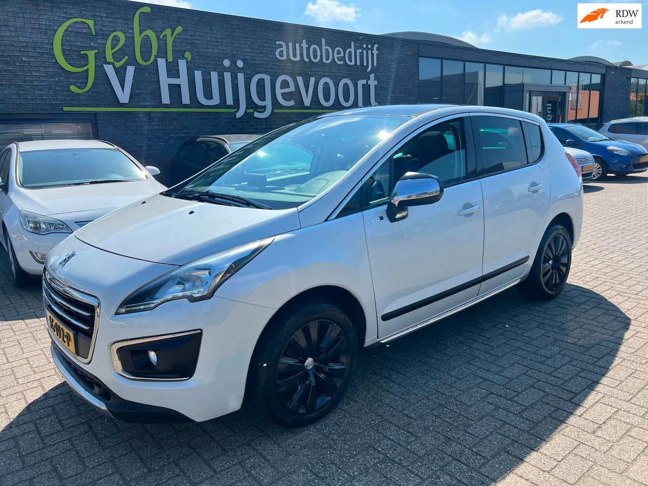 Peugeot 3008 - 1.2 PureTech Blue Lease Executive 1.2 PureTech Blue Lease Executive - AutoWereld.nl