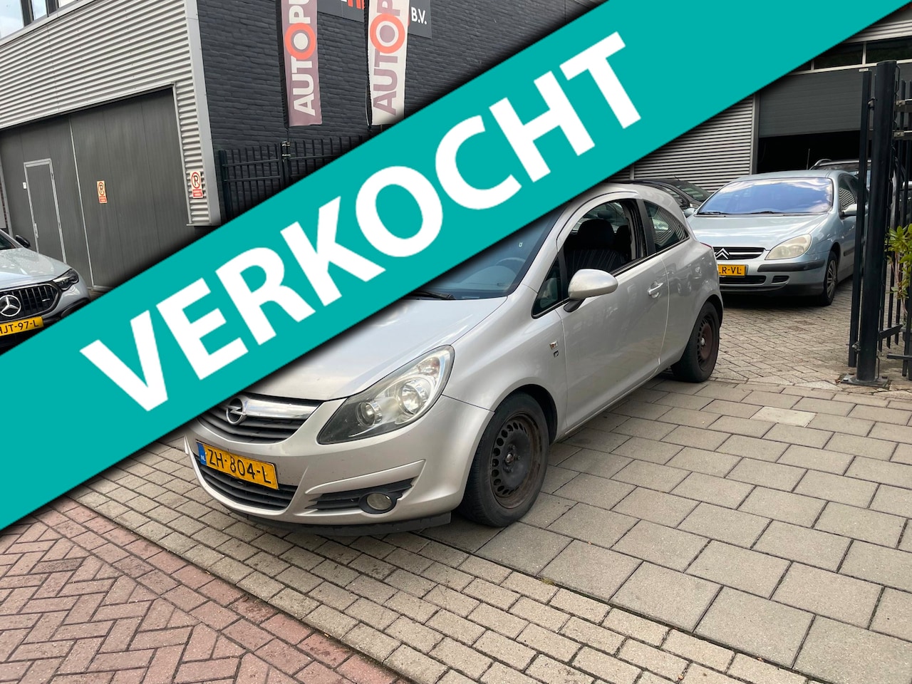 Opel Corsa - 1.3 CDTi EcoFlex S/S '111' Edition Airco NAP APK - AutoWereld.nl