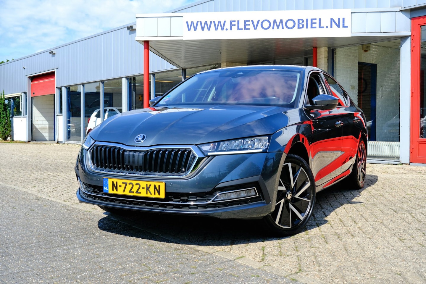 Skoda Octavia - 1.4 TSI iV PHEV Business Edition Navi|1e Eig|Cam|LMV|CarPlay - AutoWereld.nl