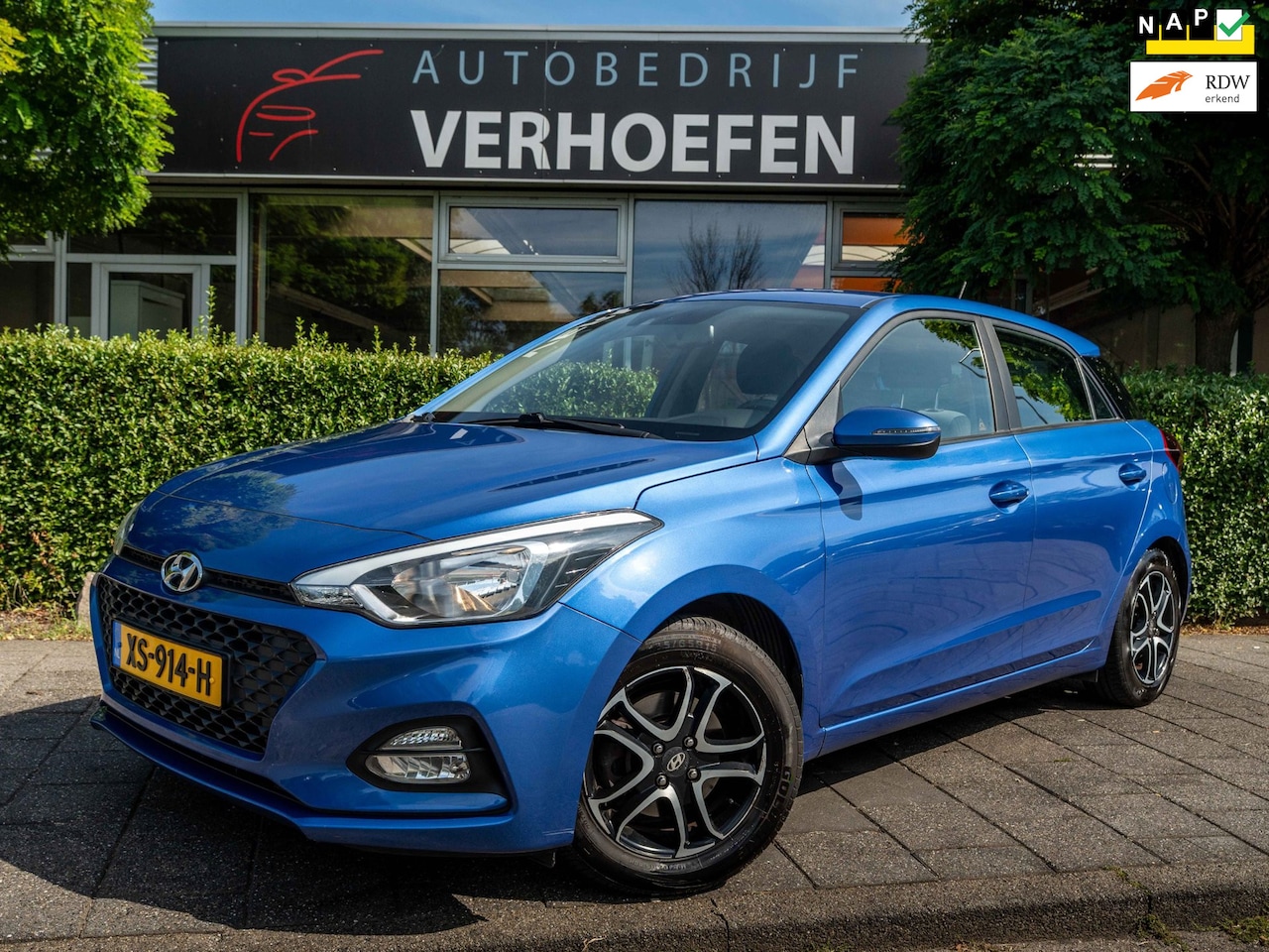 Hyundai i20 - 1.0 T-GDI - PARKEER CAMERA - APPLE CARPLAY - TREKHAAK - CRUISE / CLIMATE CONTR ! - AutoWereld.nl