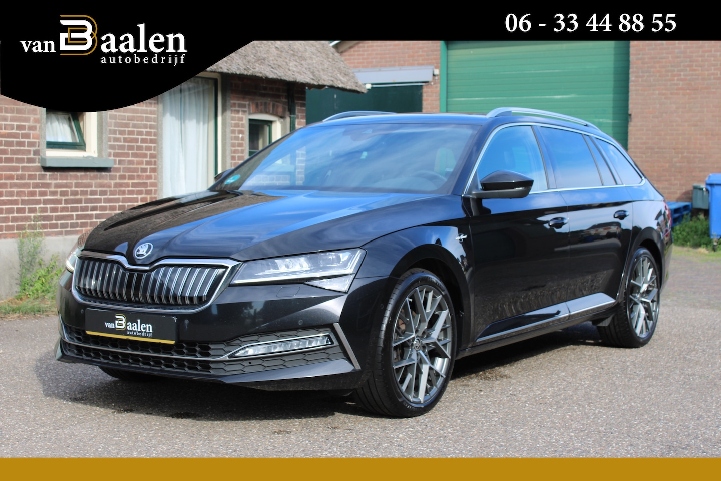 Skoda Superb Combi - 1.4 TSI iV PHEV LAURIN & KLEMENT SOh 94.1% PANO LEER NAVI VIRTUAL 119000KM!! - AutoWereld.nl