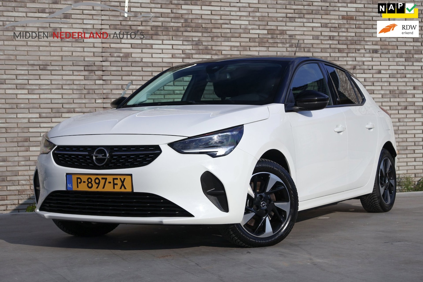 Opel Corsa-e - Business Edition 1 * CARPLAY * INCL BTW * PARKEER SENSOREN * SOH * - AutoWereld.nl
