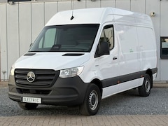 Mercedes-Benz eSprinter - 320 L2H2 81kWh 204pk Automaat | VOLLEDIG ELEKTRISCH