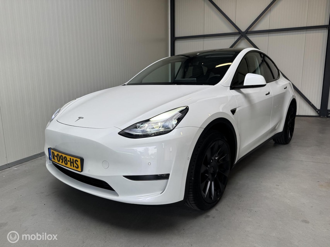 Tesla Model Y - Long Range AWD 75 kWh met afneembare Trekhaak - AutoWereld.nl