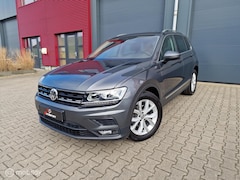 Volkswagen Tiguan - 1.4TSI /Panoramadak /Trekhaak / Camera