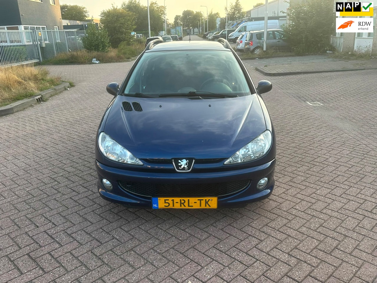Peugeot 206 SW - 1.4 Air-line 2 1.4 Air-line 2 - AutoWereld.nl
