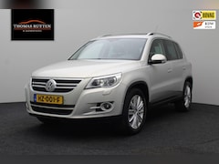Volkswagen Tiguan - 2.0 TSI Sport&Style 4Motion 2011 | Schuifkanteldak | Airco | Parkeersensoren | Goed Onderh