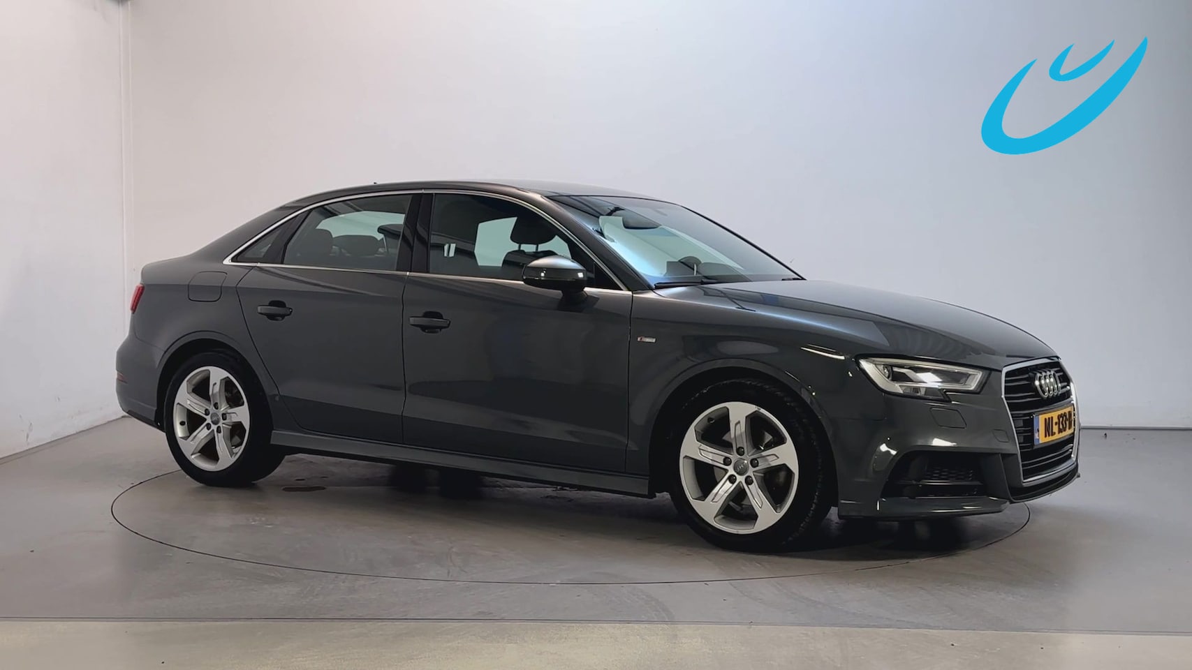 Audi A3 Limousine - 1.0 TFSI Sport S Line Edition LED Leder-Stof Navigatie Parkeersensoren - AutoWereld.nl
